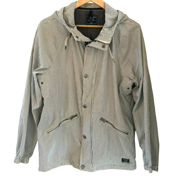 Abercrombie & Fitch Men's Hooded Seersucker Striped Zip Lightweight Jacket Small - Picture 1 of 9